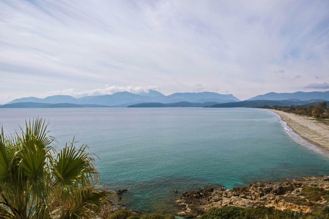 Villa Dimos ยีธิโอ ภายนอก รูปภาพ