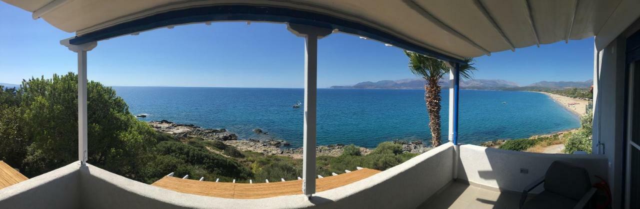 Villa Dimos ยีธิโอ ภายนอก รูปภาพ